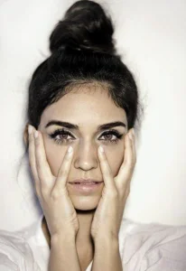 Top Knot- Quick And Stylish Hairstyles For Busy Moms