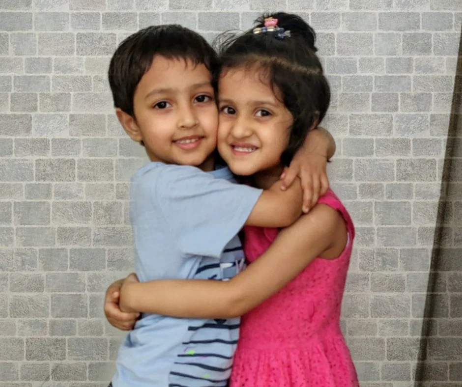 Read more about the article Debunking Common Myths About Twins