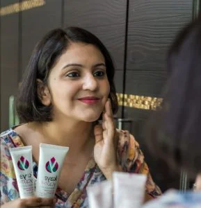 Read more about the article Easy Skin Care Routine For Busy Moms With Kaya Youth Oxy-Infusion Range