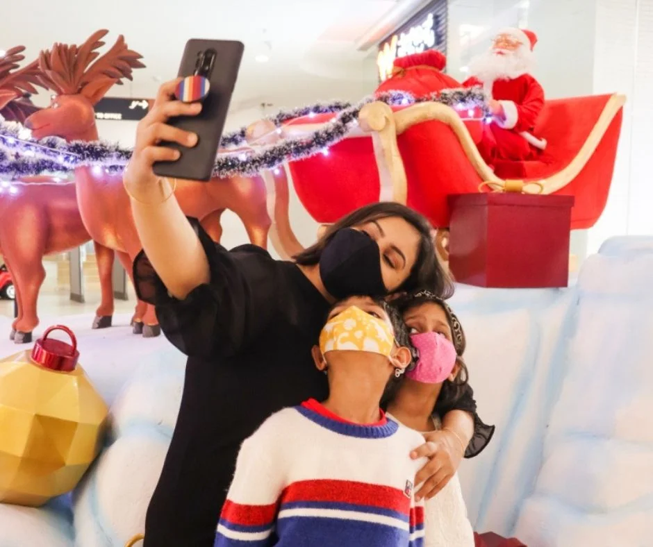 Read more about the article Why Should We Tell Festive Tales To Our Kids